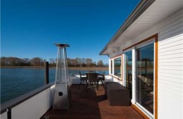 4379 River Road Ladner – Deck